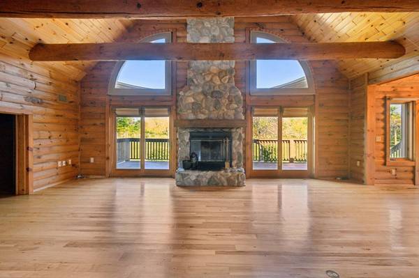 3350 Executive DR, Marengo, IL 60152