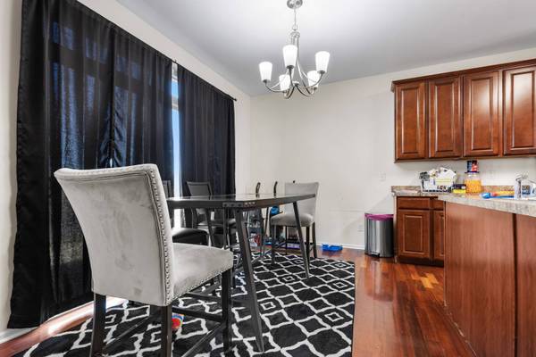 302 Cress Creek TRL, Poplar Grove, IL 61065