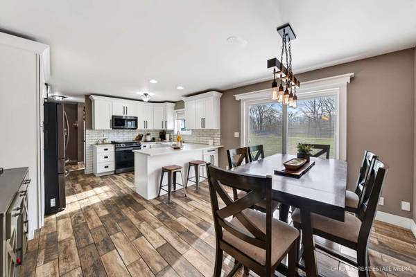 1513 Deerpass RD, Marengo, IL 60152