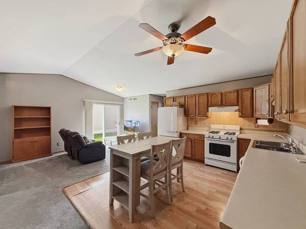 500 1/2 Johnson ST, Marengo, IL 60152