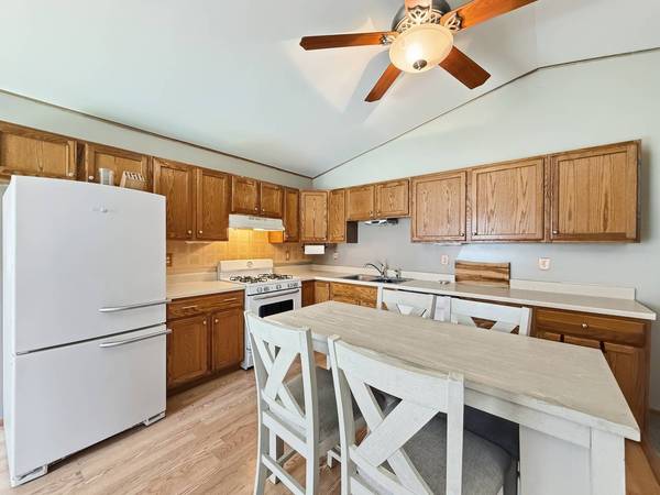 500 1/2 Johnson ST, Marengo, IL 60152