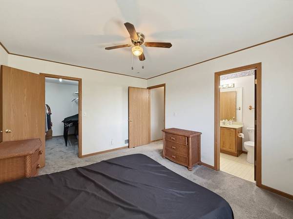 500 1/2 Johnson ST, Marengo, IL 60152