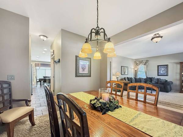 11306 Fleetwood ST, Huntley, IL 60142