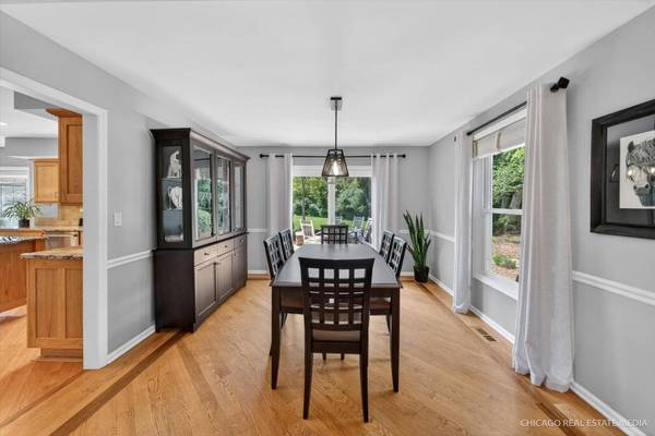 1125 W Wood ST, Palatine, IL 60067