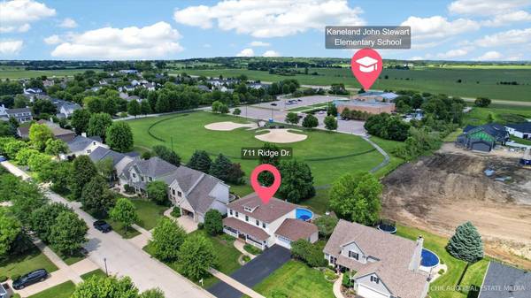 711 Ridge DR, Elburn, IL 60119
