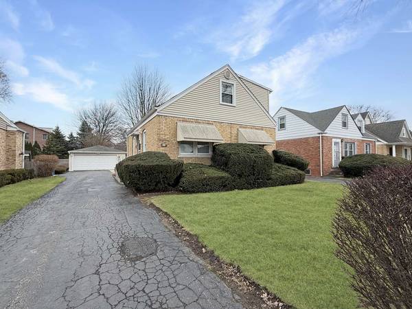 519 N Elm ST, Mount Prospect, IL 60056