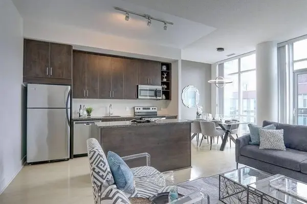 112 George St S #828, Toronto, ON M5A 4A2