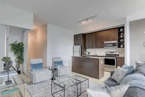 112 George St S #828, Toronto, ON M5A 4A2