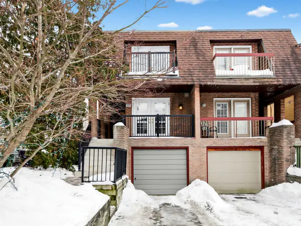 355 Davisville Ave, Toronto, ON M4S 1H1