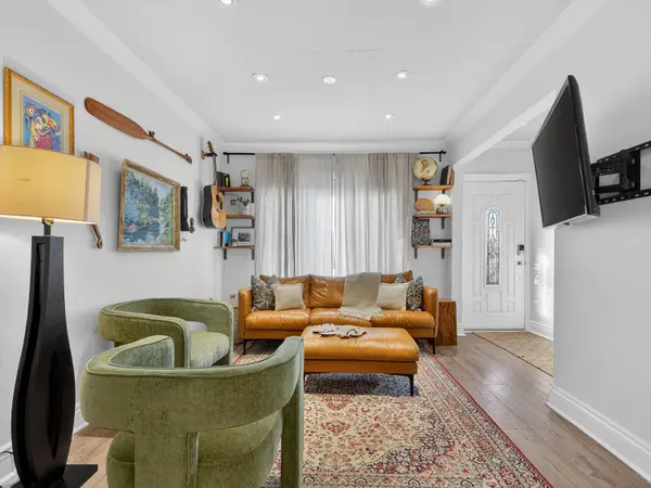 355 Caledonia Rd, Toronto, ON M6E 4T7