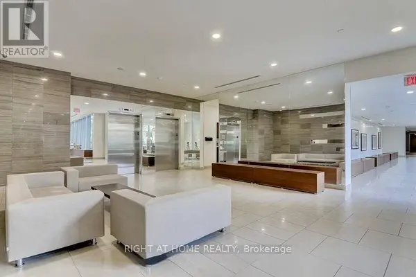 112 George ST #S 828, Toronto (moss Park), ON M5A2M5