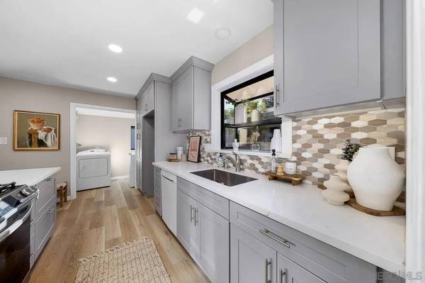 1387 Weers Street, El Cajon, CA 92020