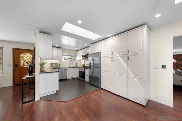 4034 Conrad Avenue, San Diego, CA 92117