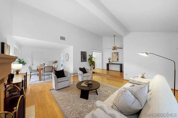 5453 Bothe Ave, San Diego, CA 92122