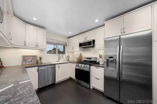 4034 Conrad Ave, San Diego, CA 92117