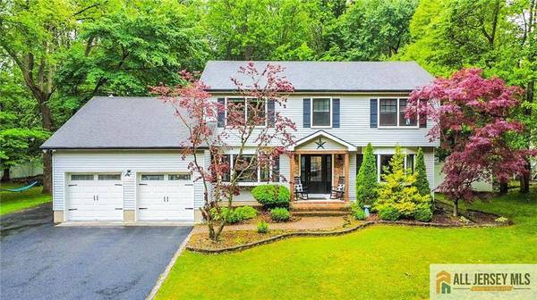 25 Merritt TER, Old Bridge, NJ 07747