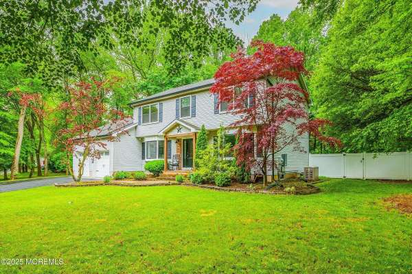 25 Merritt Terrace, Matawan, NJ 07747