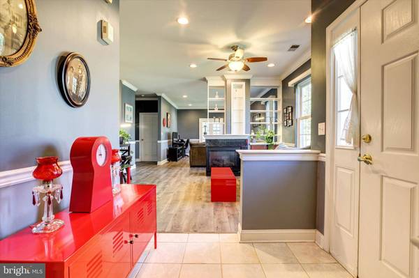 14 LOCUST HILL BLVD, Hamilton, NJ 08691