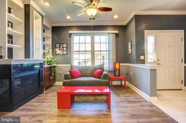 14 LOCUST HILL BLVD, Hamilton, NJ 08691