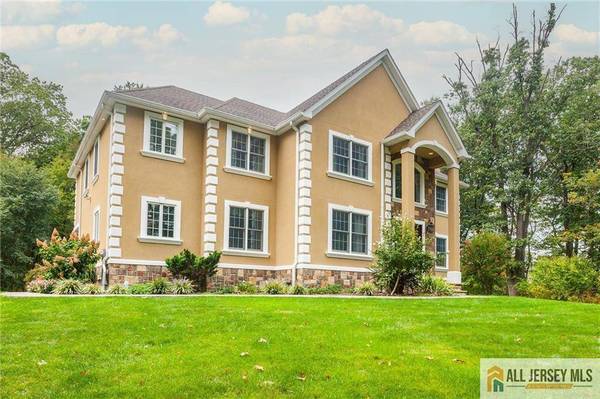 21 Fern RD, East Brunswick, NJ 08816