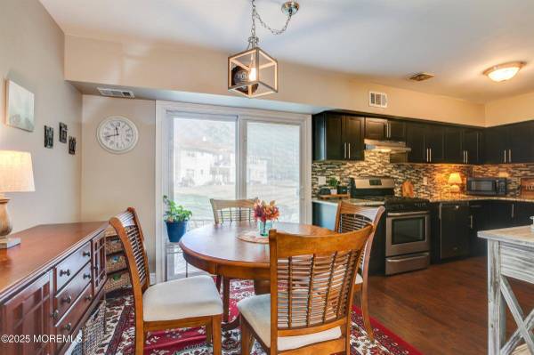 56 Galewood Drive #499, Matawan, NJ 07747