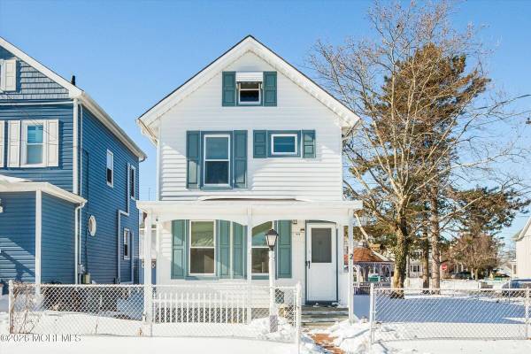 2 Chingarora Avenue, Keyport, NJ 07735