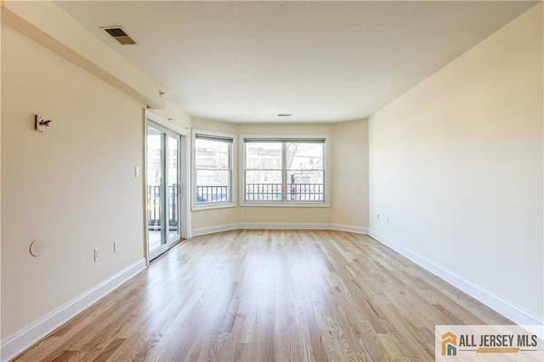 112 N Broadway ST #B, South Amboy, NJ 08879