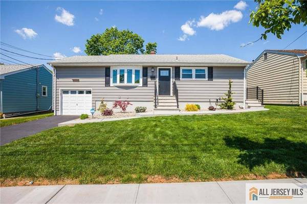 21 Monroe AVE, Carteret, NJ 07008