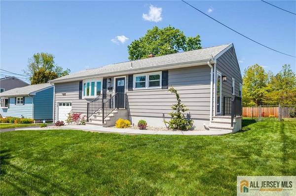 21 Monroe AVE, Carteret, NJ 07008
