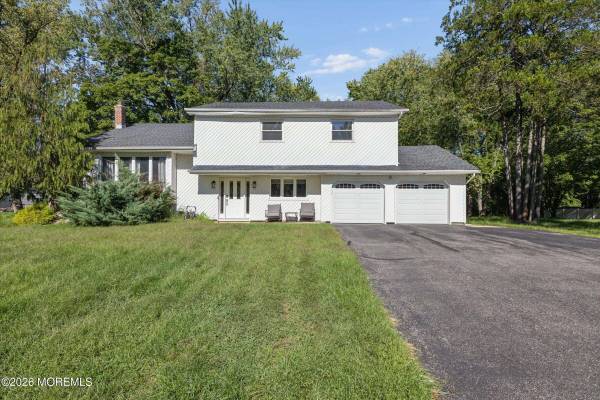 4 Wylie Terrace, Morganville, NJ 07751