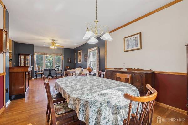 13 Johnson AVE, Monroe, NJ 08831