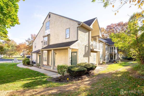 1307 Commons At Kingswood DR