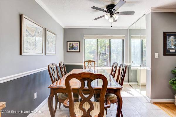 120 Wellington CT #3h, Staten Island, NY 10314