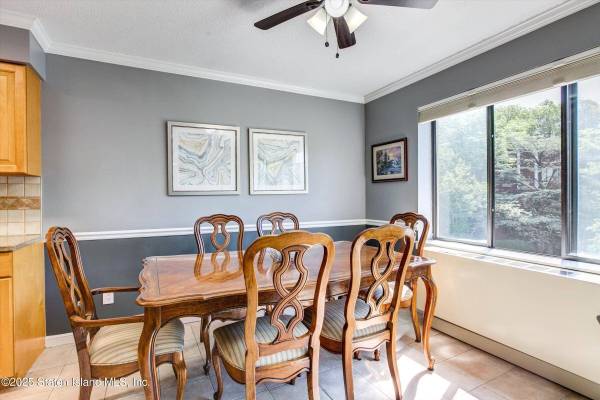 120 Wellington CT #3h, Staten Island, NY 10314