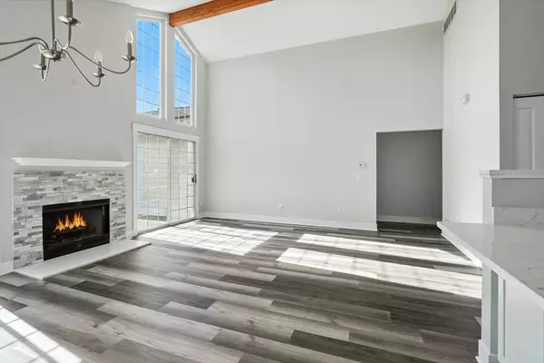 1642 Cottage Dr Unit 7-48, Geneva, WI 53147