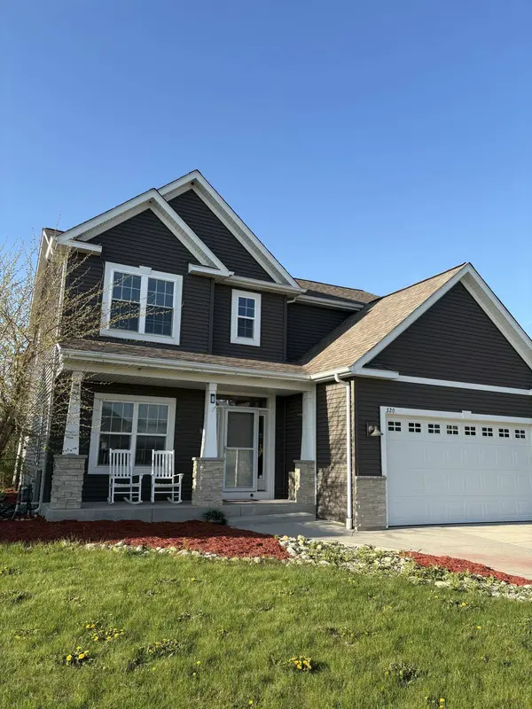 320 W Hunt Ave, Twin Lakes, WI 53181