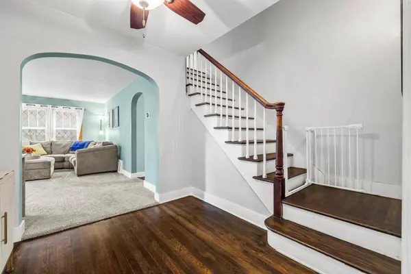501 Haskins St, Lake Geneva, WI 53147