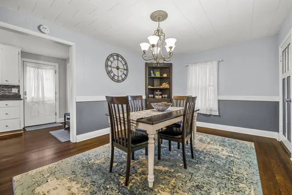 501 Haskins St, Lake Geneva, WI 53147