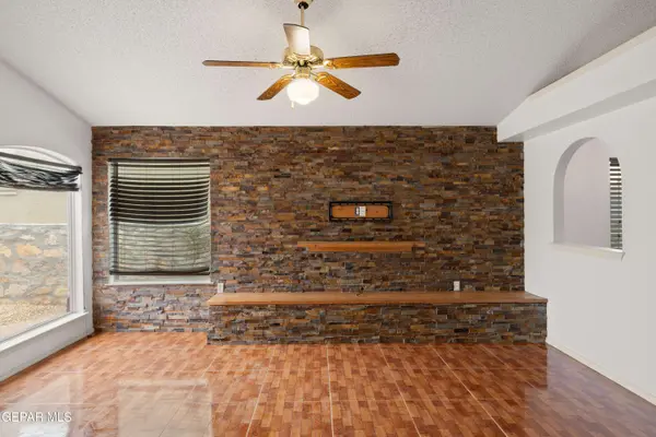 2312 JOSHUA LOUIS DR, El Paso, TX 79938