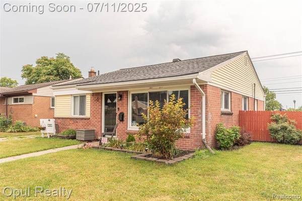 205 Shotka Street, Westland, MI 48186