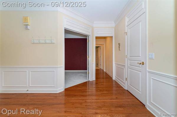 17036 Sycamore Court, Northville, MI 48168