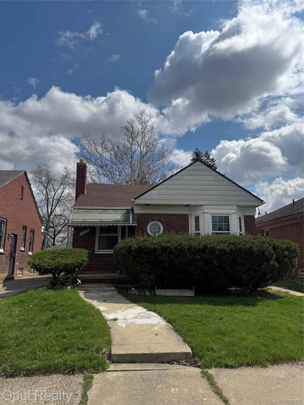 6884 Memorial AVE, Detroit, MI 48228
