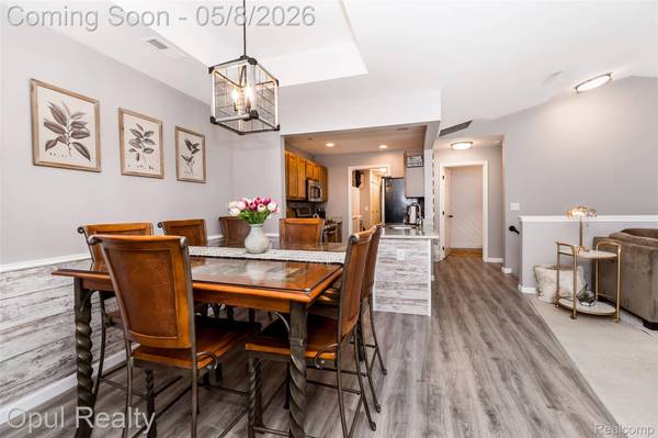 11762 Farmington RD, Livoniacity_wayne, MI 48150