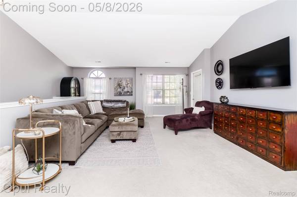 11762 Farmington RD, Livoniacity_wayne, MI 48150