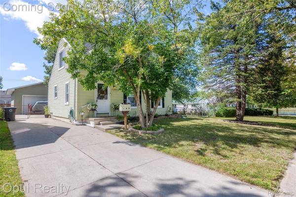 17520 Matthews ST, Riverview, MI 48193