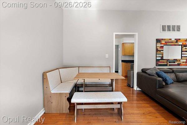 41429 Chattman ST, Novi, MI 48375