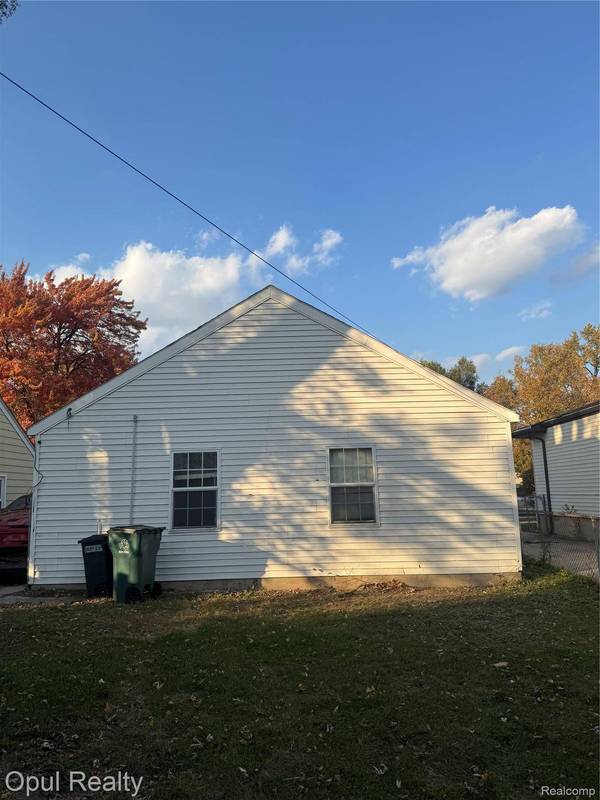 2044 Garfield ST, Ferndale, MI 48220