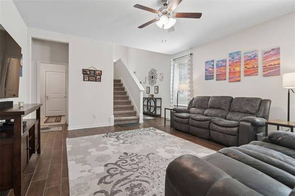 2124 Elena Drive, Anna, TX 75409