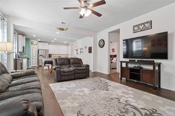 2124 Elena Drive, Anna, TX 75409