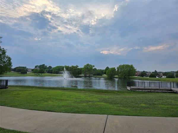 1306 Lake Trail Court, Wylie, TX 75098